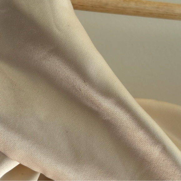 Reformation Maves Off-The-Shoulder Mini Dress Cream - Picture 5 of 8